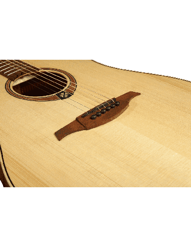 LÂG TL70D-NAT