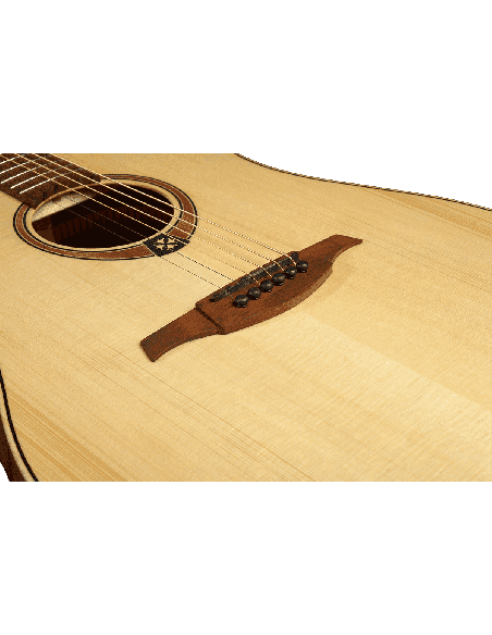 LÂG TL70D-NAT