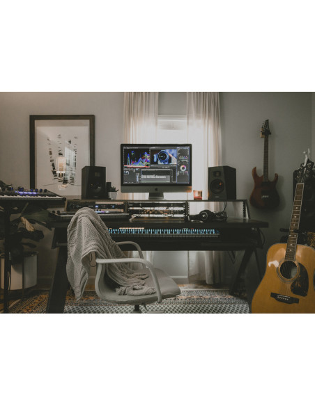 ADAM AUDIO T5V